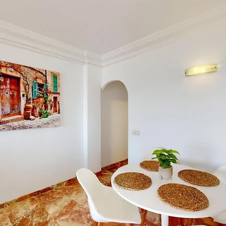 Rey De Espana Don Miguel, Appartement